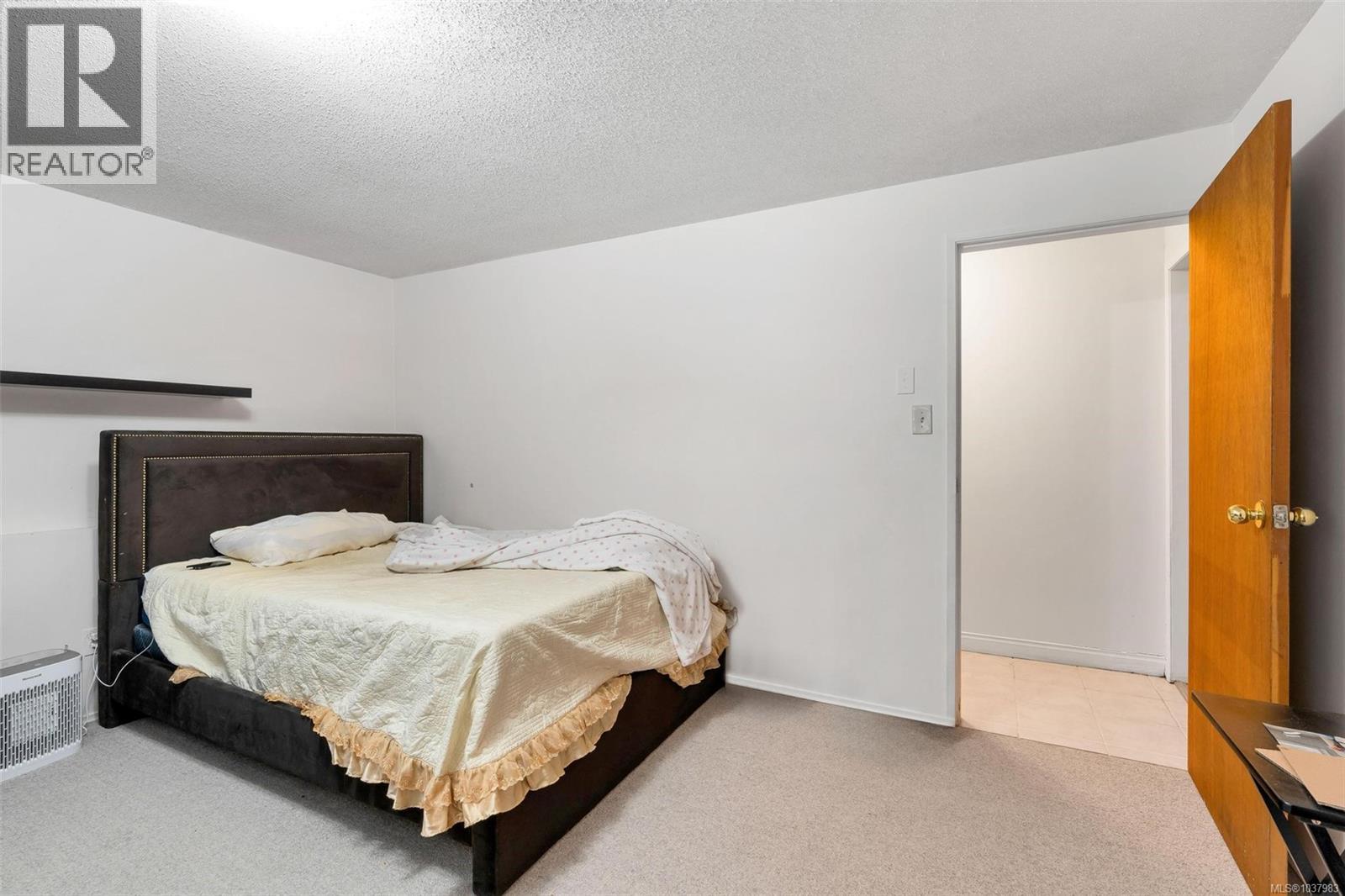 3958 Emerald Pl, Saanich, British Columbia V8P 4T6 - Photo 36 - 1037983