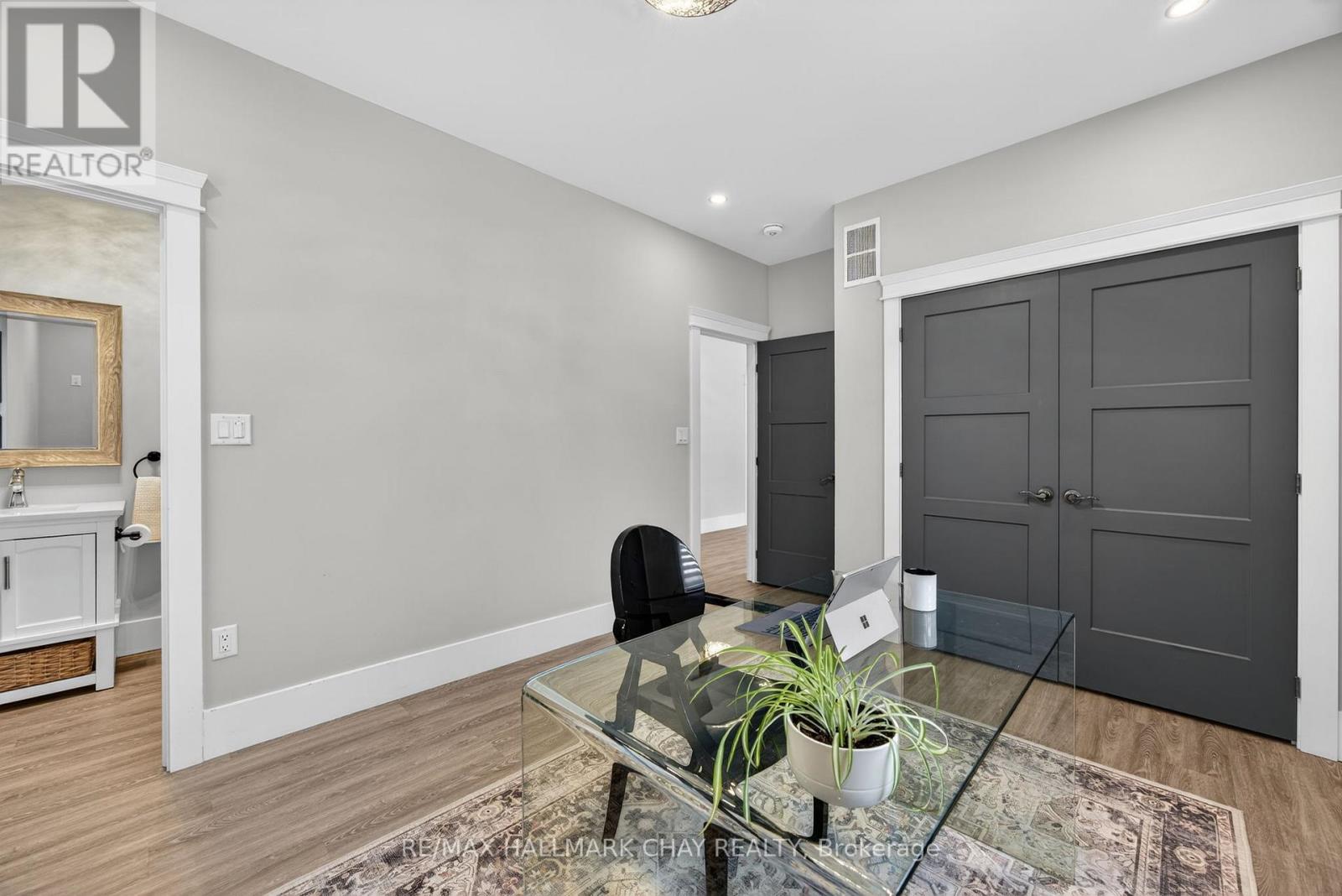 17 Pine Ridge Trail, Oro-Medonte, Ontario  L4M 4Y8 - Photo 31 - S12922430