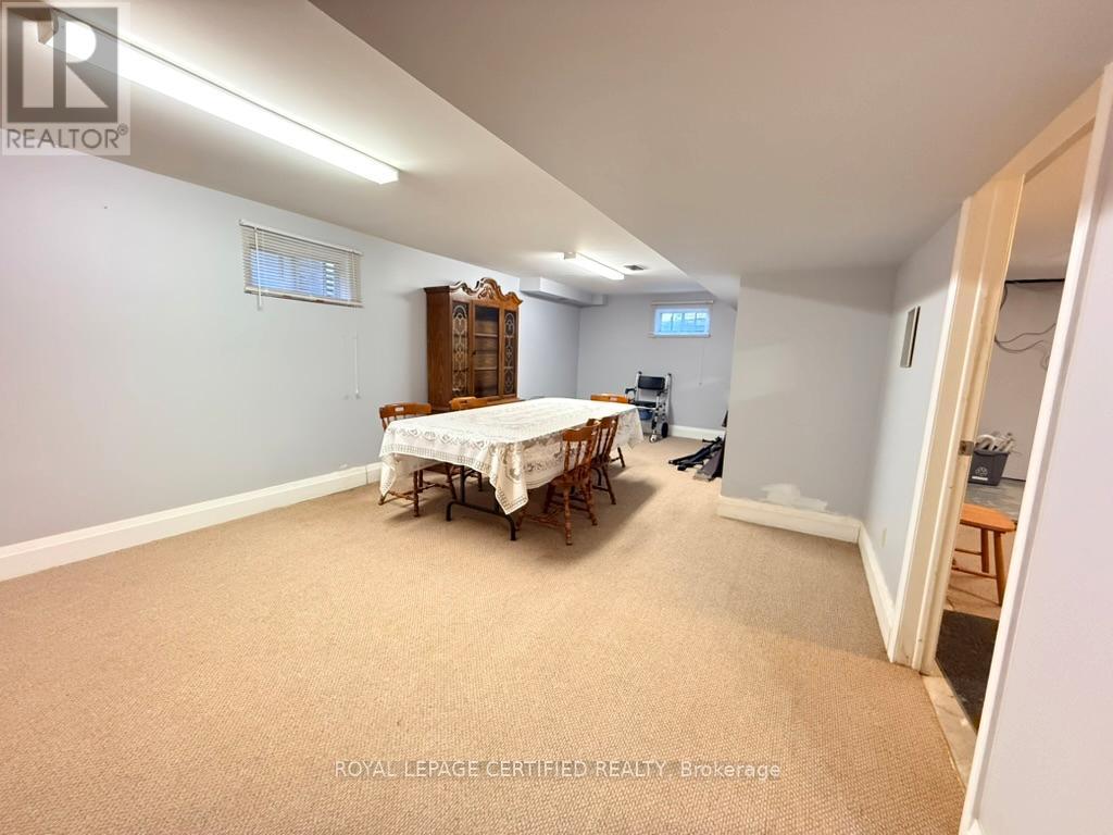 36 Watson Crescent, Brampton, Ontario  L6W 1E7 - Photo 9 - W13101054