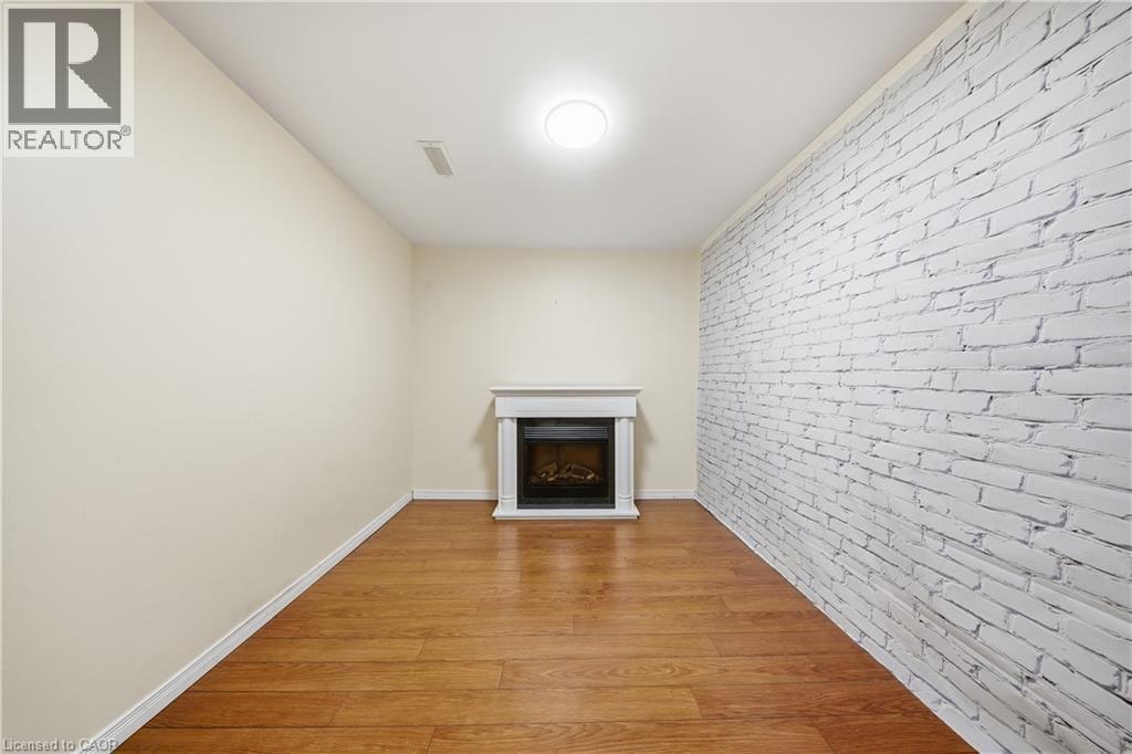 18 Prosperity Drive, Kitchener, Ontario  N2E 3Z2 - Photo 27 - 40828945