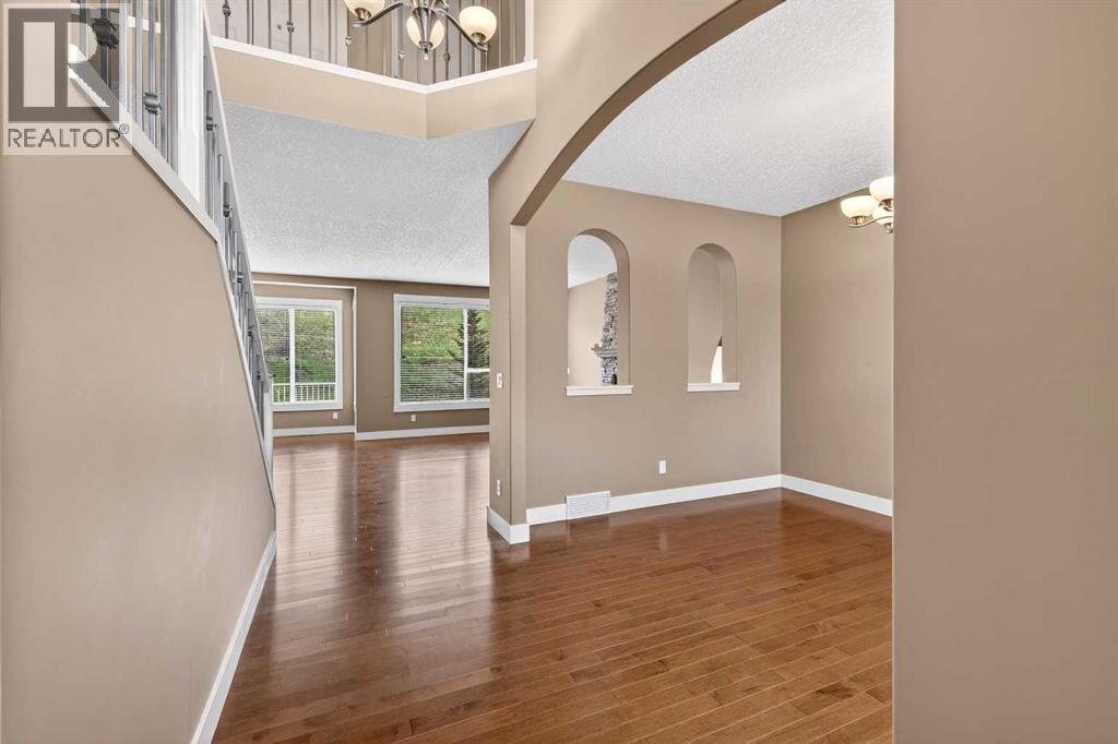 337 Discovery Ridge Boulevard Sw, Calgary, Alberta  T3H 5T6 - Photo 7 - A2314942