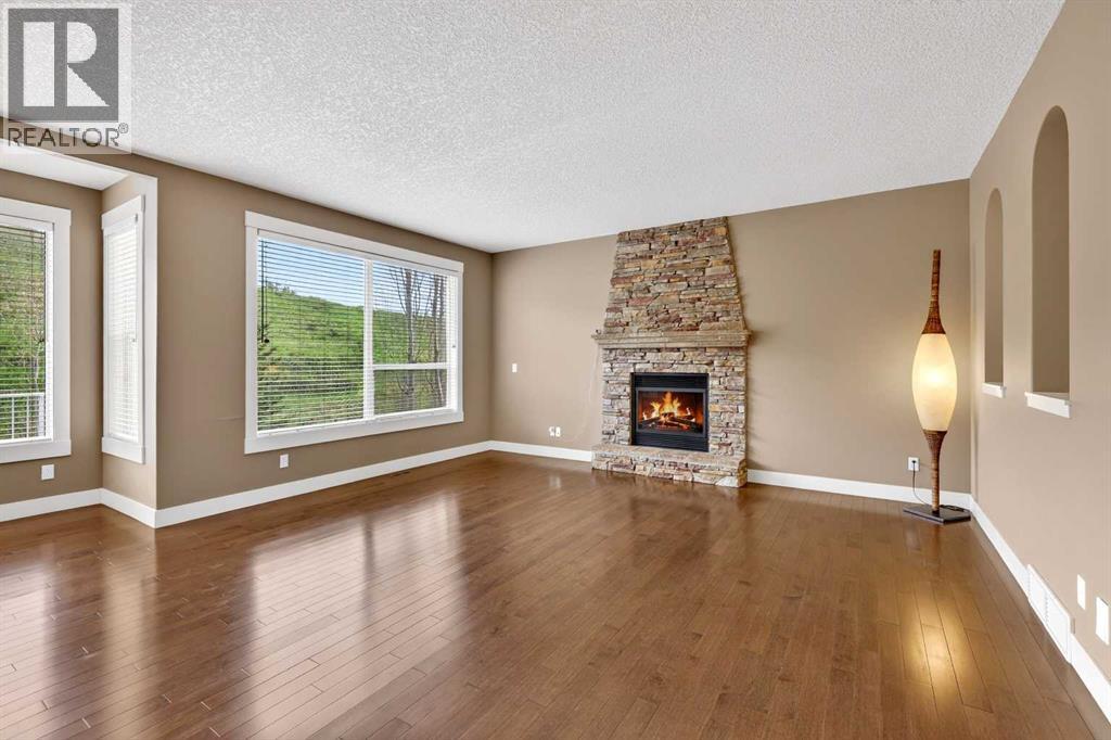 337 Discovery Ridge Boulevard Sw, Calgary, Alberta  T3H 5T6 - Photo 11 - A2314942
