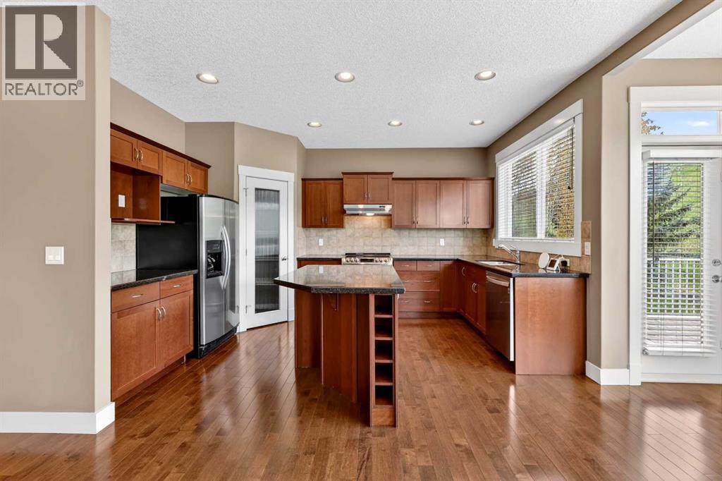337 Discovery Ridge Boulevard Sw, Calgary, Alberta  T3H 5T6 - Photo 18 - A2314942