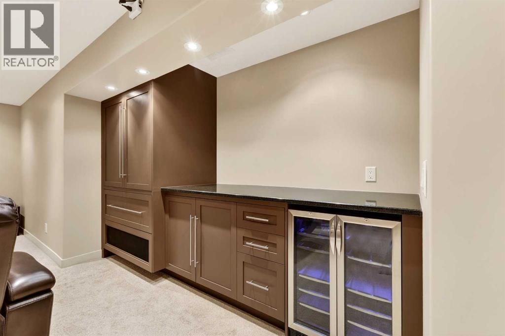 337 Discovery Ridge Boulevard Sw, Calgary, Alberta  T3H 5T6 - Photo 41 - A2314942