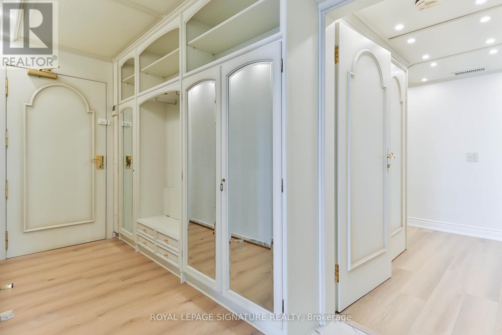 Ph10 - 55 Harbour Square, Toronto, Ontario  M5J 2L1 - Photo 11 - C13209126