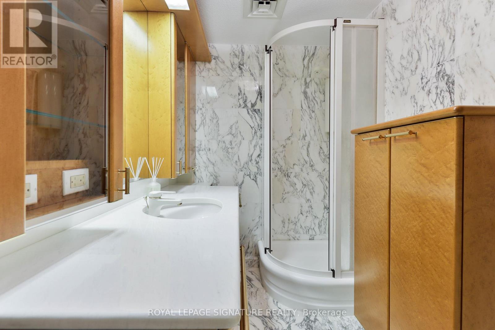 Ph10 - 55 Harbour Square, Toronto, Ontario  M5J 2L1 - Photo 29 - C13209126