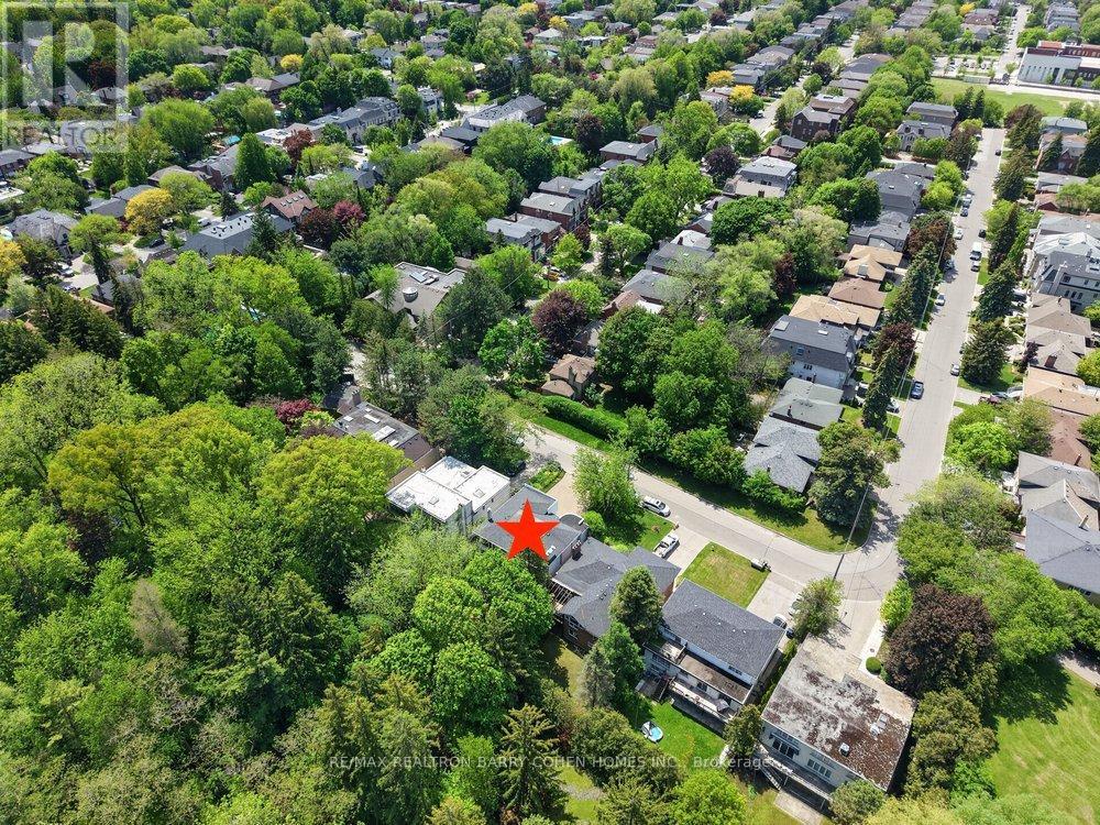 11 Saguenay Avenue, Toronto, Ontario  M5N 2Y5 - Photo 38 - C13209176