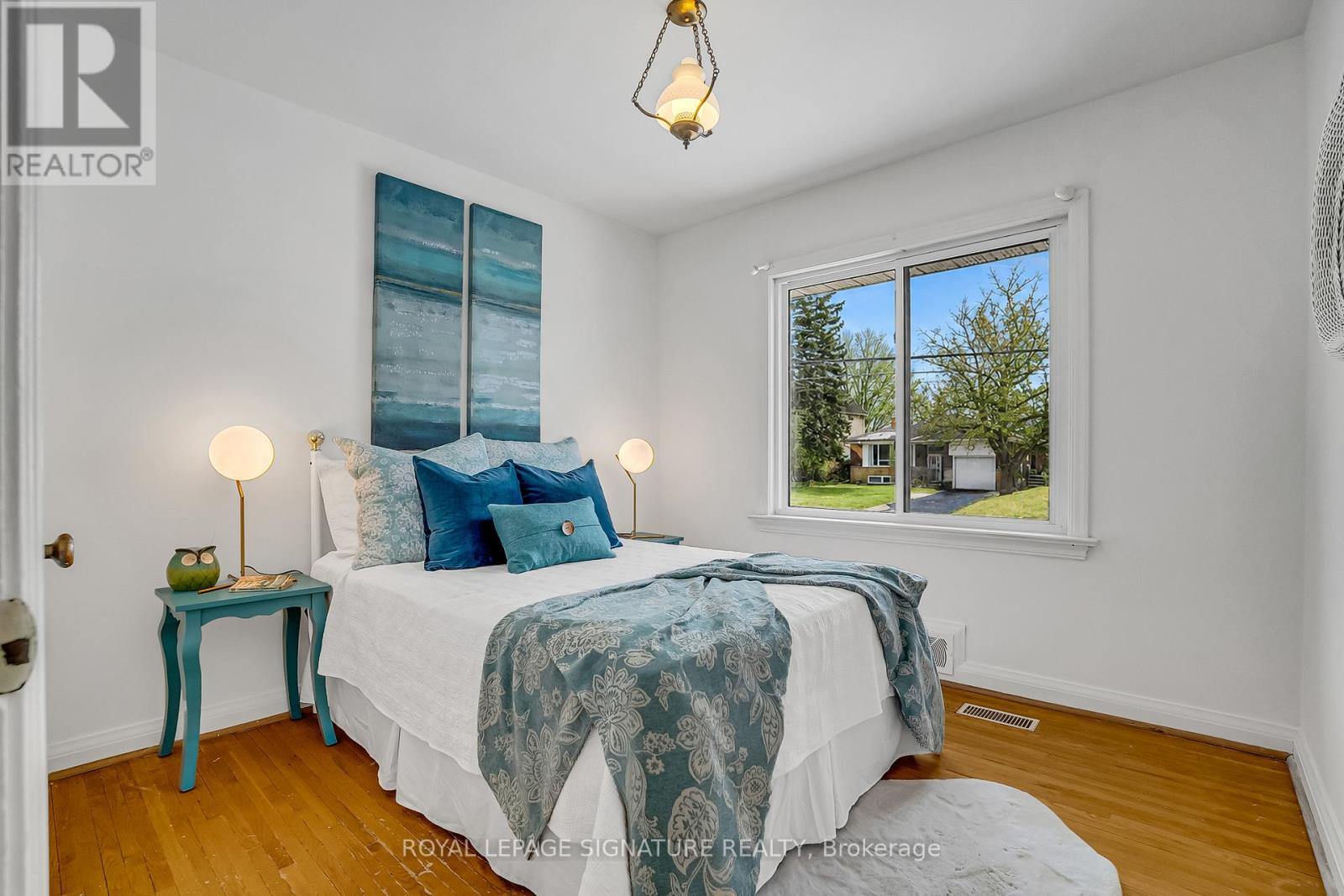 96 Elvaston Drive, Toronto, Ontario  M4A 1N6 - Photo 22 - C13209230