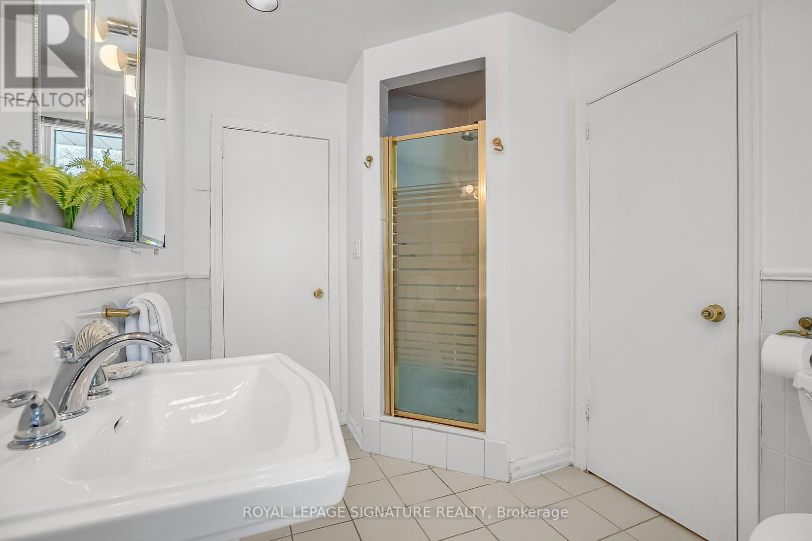 96 Elvaston Drive, Toronto, Ontario  M4A 1N6 - Photo 30 - C13209230