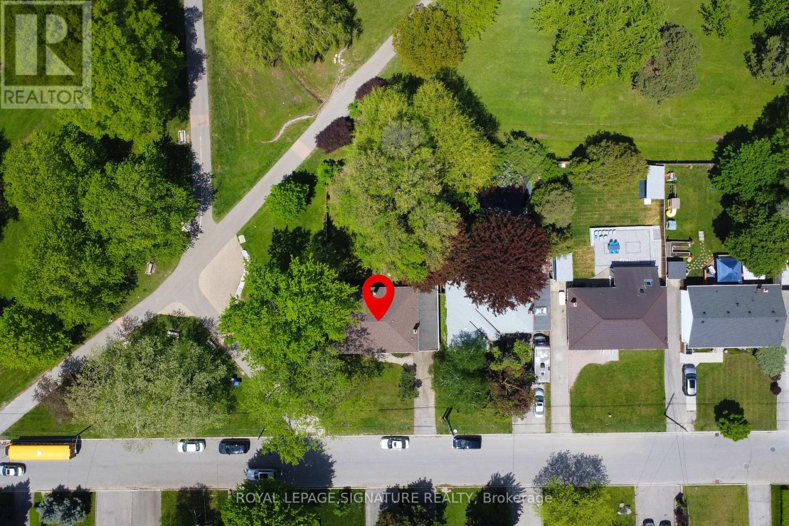 96 Elvaston Drive, Toronto, Ontario  M4A 1N6 - Photo 45 - C13209230