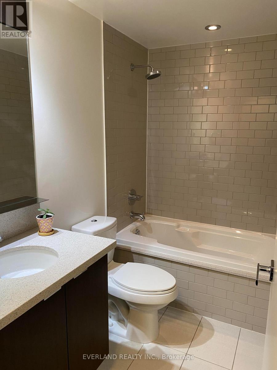 4001 - 21 Widmer Street, Toronto, Ontario  M5V 0B8 - Photo 14 - C13209396