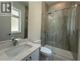 2231 Lavetta Drive, Kelowna, British Columbia  V1P 1R3 - Photo 11 - 10389119