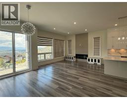 2231 Lavetta Drive, Kelowna, British Columbia  V1P 1R3 - Photo 3 - 10389119