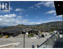 2231 Lavetta Drive, Kelowna, British Columbia  V1P 1R3 - Photo 8 - 10389119