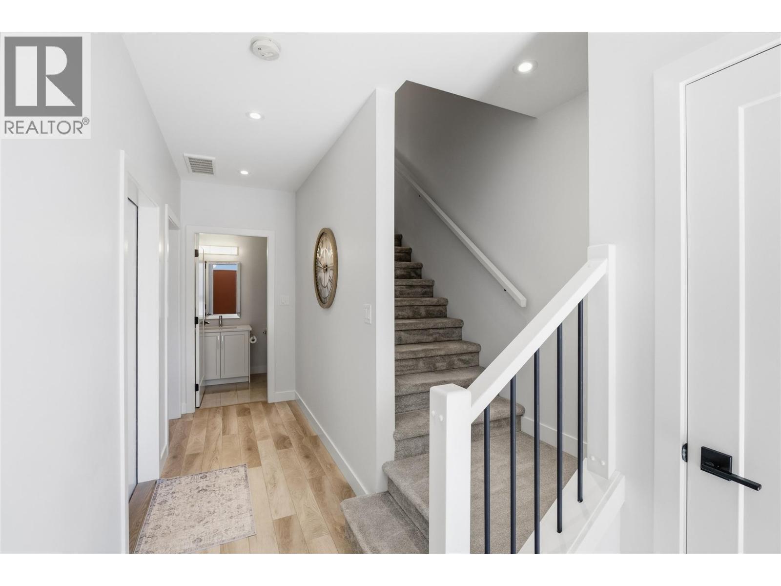 122 River Gate Drive, Kamloops, British Columbia  V2H 0E4 - Photo 10 - 10389239