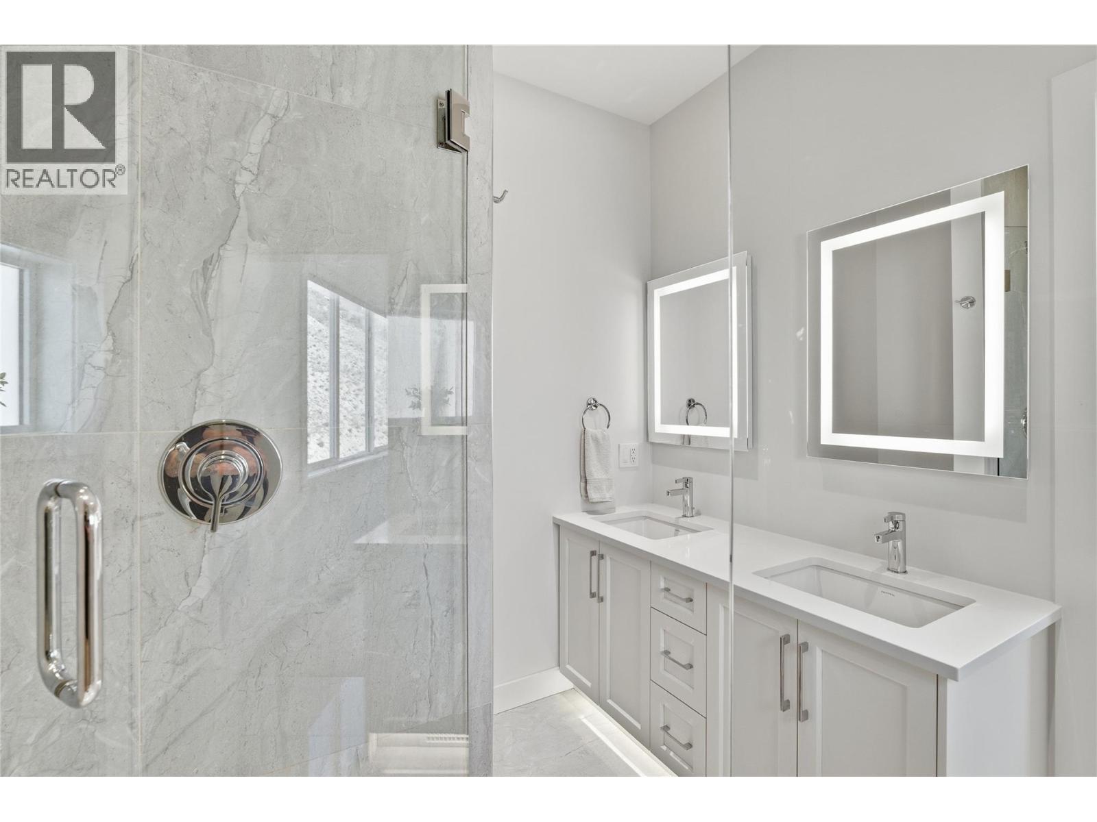 122 River Gate Drive, Kamloops, British Columbia  V2H 0E4 - Photo 34 - 10389239