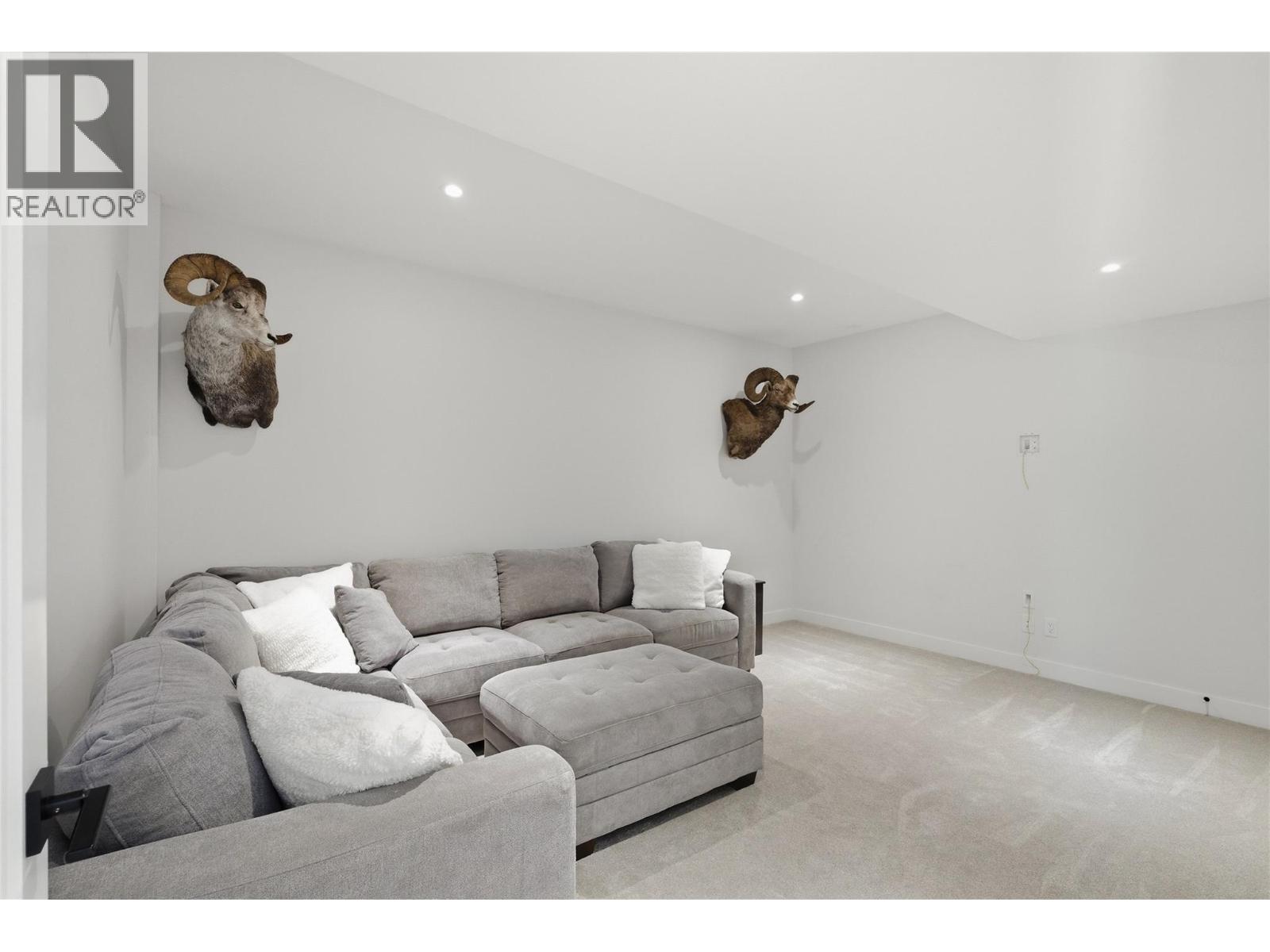 122 River Gate Drive, Kamloops, British Columbia  V2H 0E4 - Photo 7 - 10389239