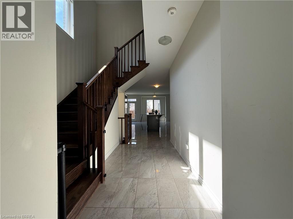 18 Dolucci Crescent, Brampton, Ontario  L7A 5E9 - Photo 5 - 40834212