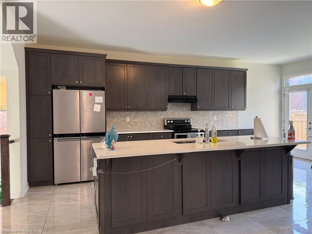 18 Dolucci Crescent, Brampton, Ontario  L7A 5E9 - Photo 7 - 40834212