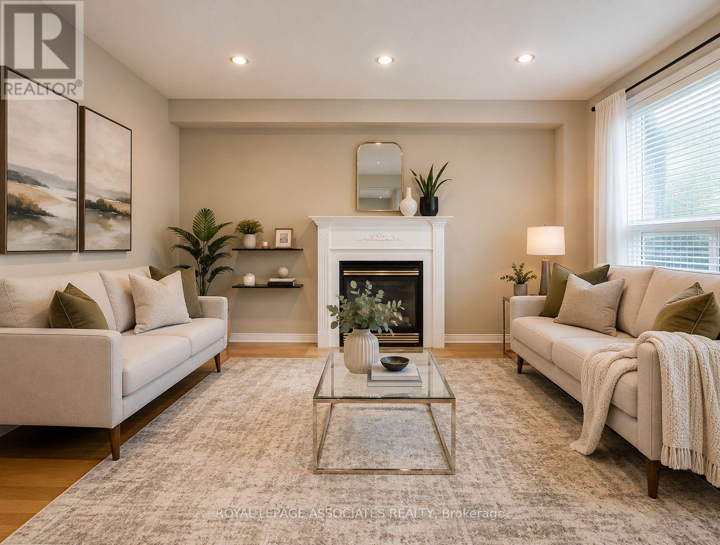 28 Shorten Place, Ajax, Ontario  L1T 0E9 - Photo 6 - E13209066