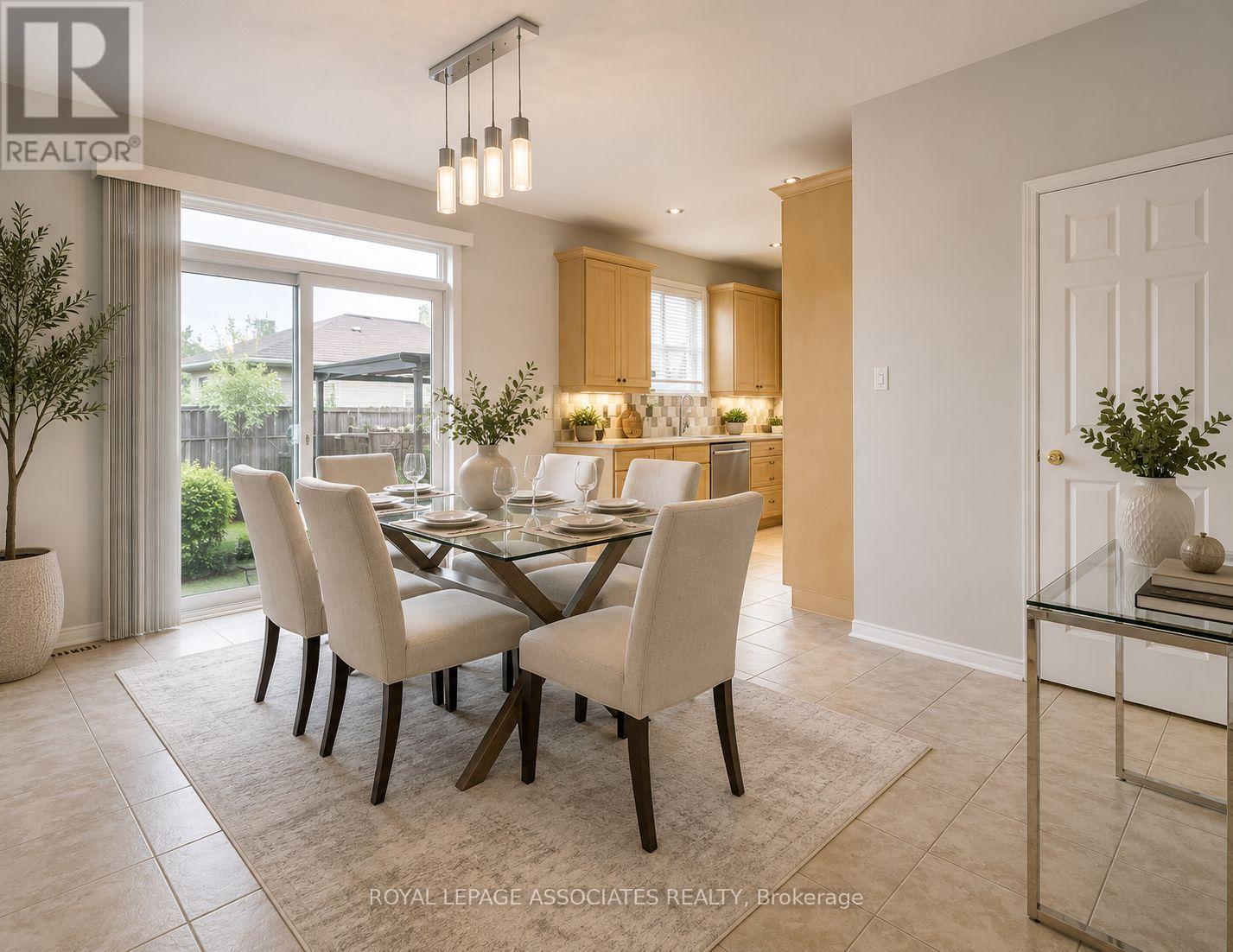 28 Shorten Place, Ajax, Ontario  L1T 0E9 - Photo 7 - E13209066