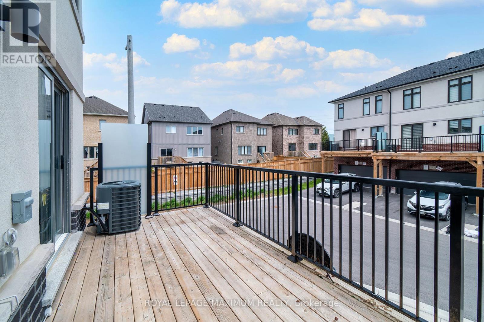 1383 Brandenton Path, Oshawa, Ontario  L1K 1A9 - Photo 17 - E13209152