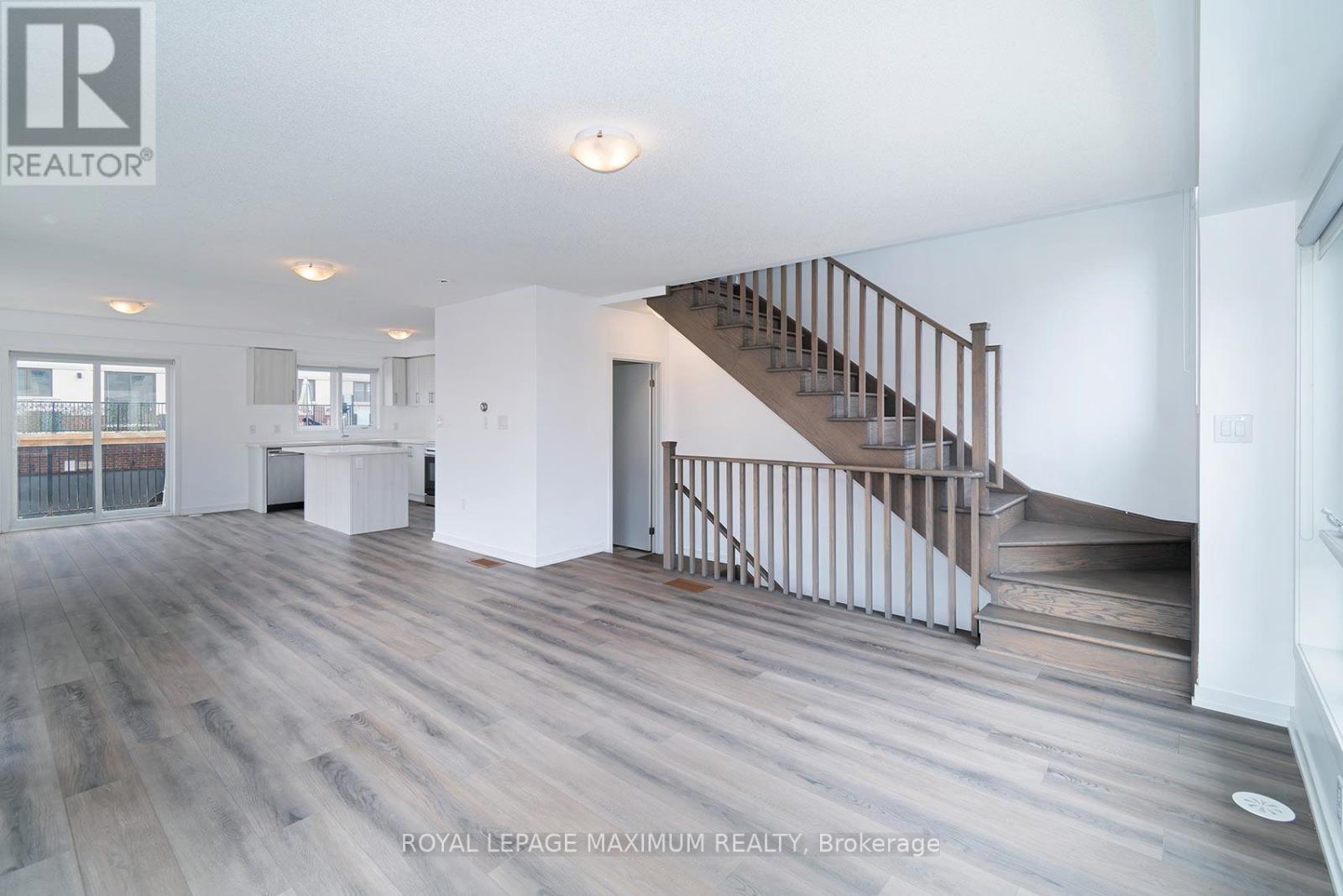 1383 Brandenton Path, Oshawa, Ontario  L1K 1A9 - Photo 7 - E13209152
