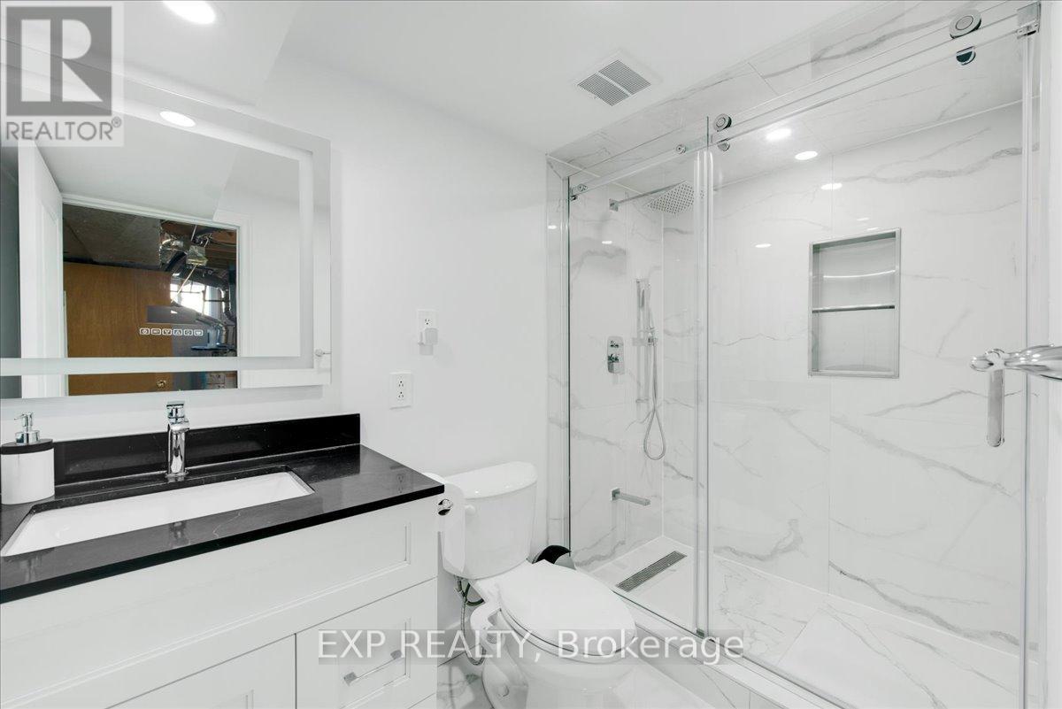 376 Surrey Drive, Oshawa (Eastdale), Ontario  L1G 6H1 - Photo 24 - E13209172