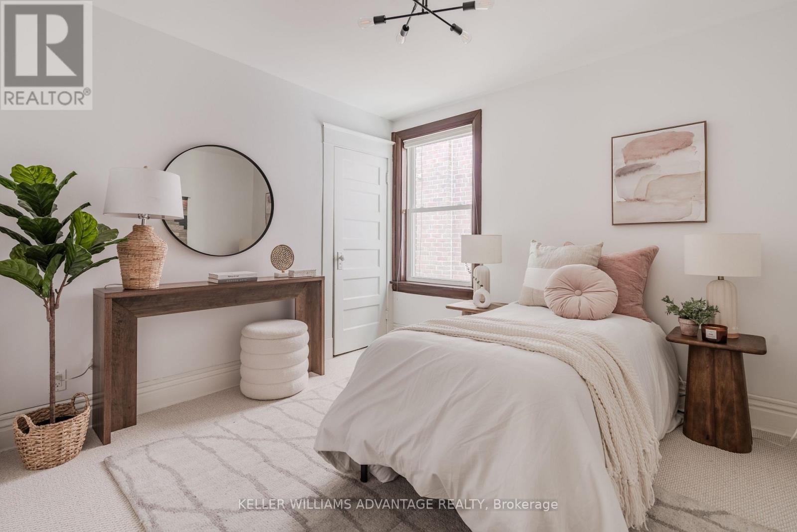 111 Rainsford Road, Toronto, Ontario  M4L 3N8 - Photo 23 - E13209218