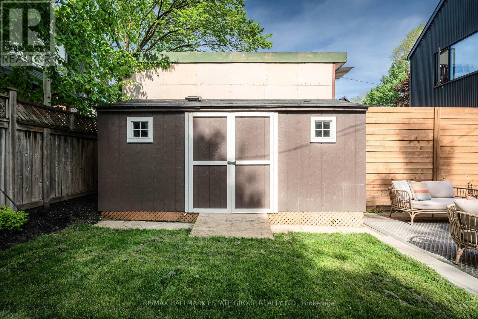 54 Sproat Avenue, Toronto, Ontario  M4M 1W4 - Photo 47 - E13209332