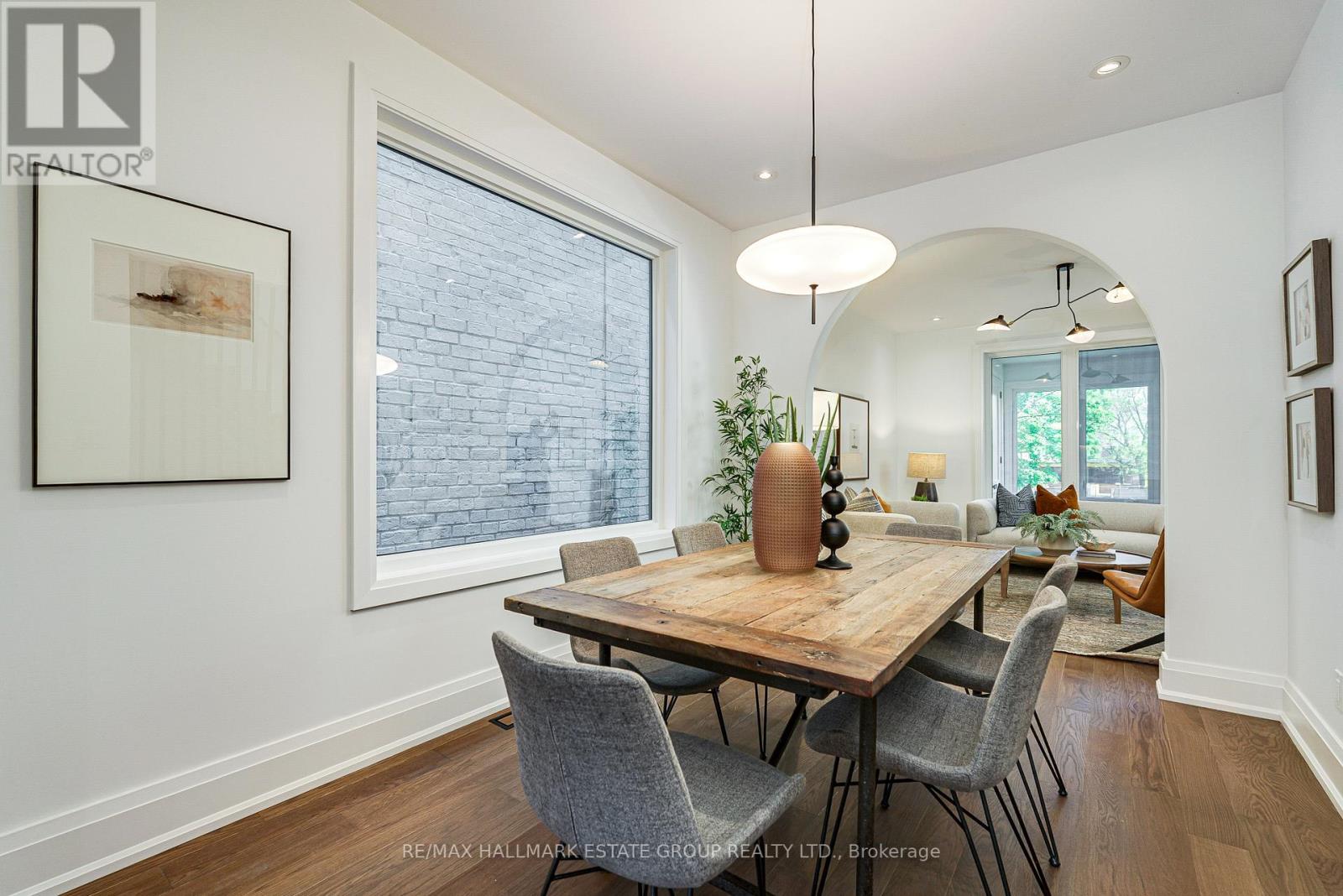 54 Sproat Avenue, Toronto, Ontario  M4M 1W4 - Photo 9 - E13209332