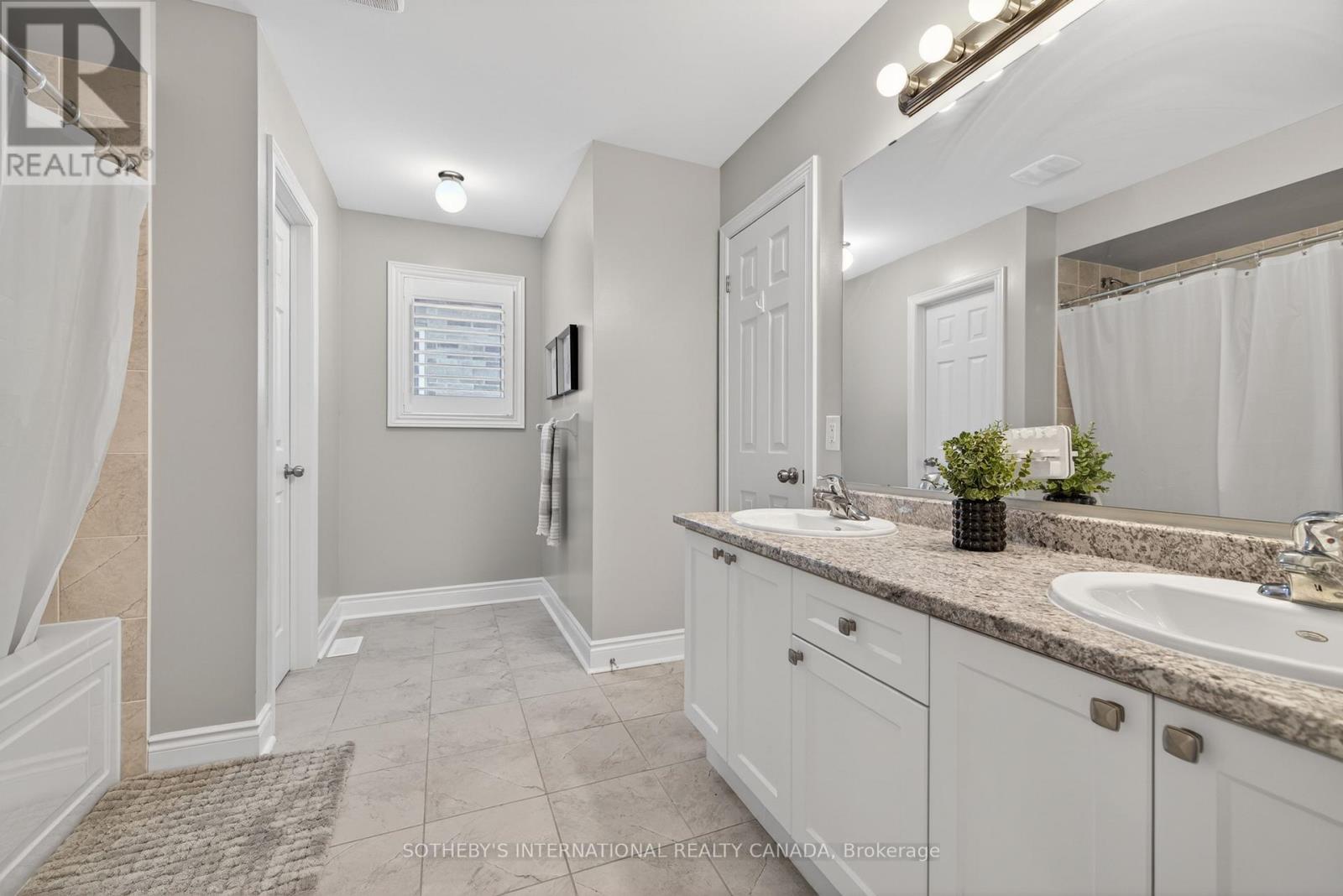 689 Audley Road S, Ajax, Ontario  L1Z 0T7 - Photo 34 - E13209352