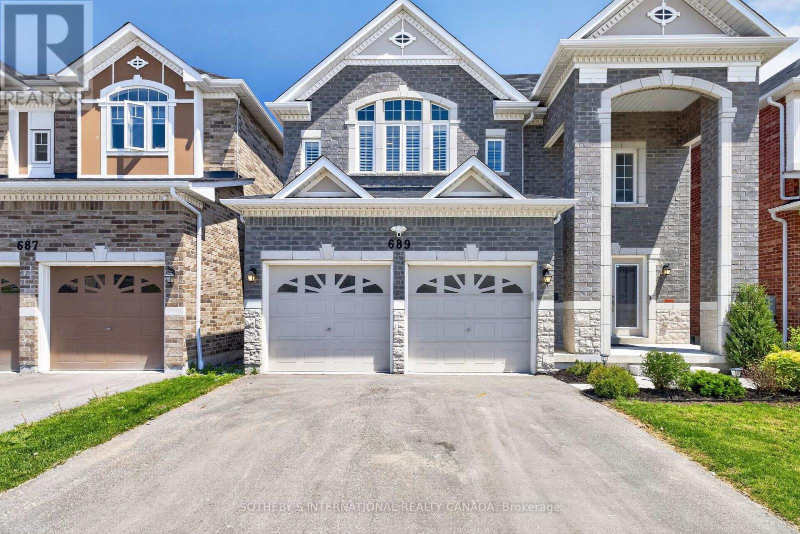 689 Audley Road S, Ajax, Ontario  L1Z 0T7 - Photo 4 - E13209352