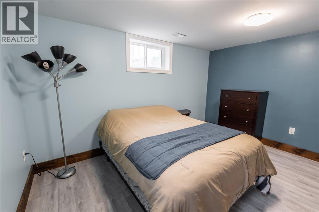 462 Davis Street, Sarnia, Ontario  N7T 1C4 - Photo 25 - 26012273