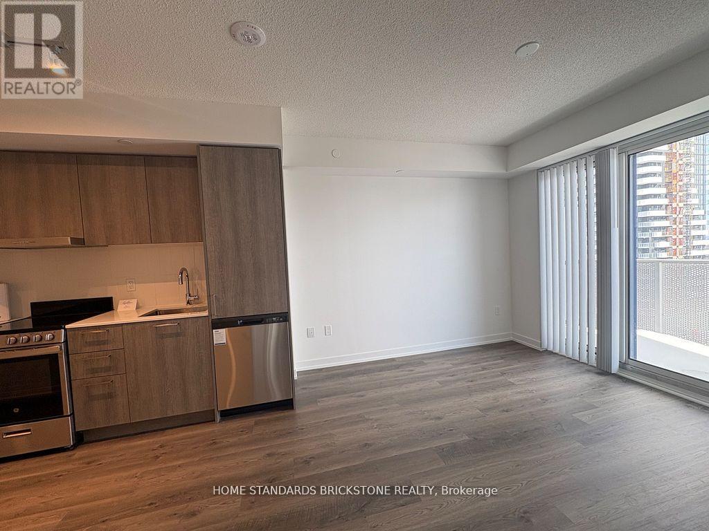 1502 - 195 Commerce Street, Vaughan, Ontario  L4K 0P9 - Photo 8 - N13209198