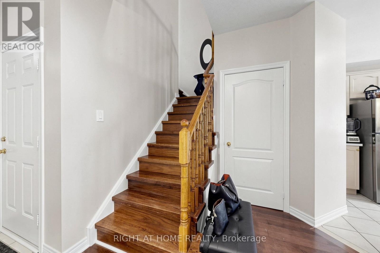53 Cameo Drive, Richmond Hill, Ontario  L4S 2C1 - Photo 16 - N13209292