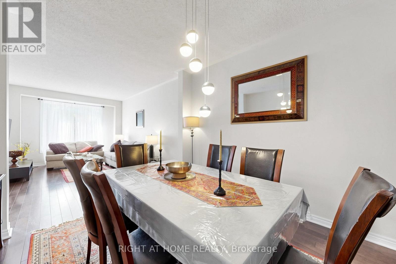 53 Cameo Drive, Richmond Hill, Ontario  L4S 2C1 - Photo 9 - N13209292
