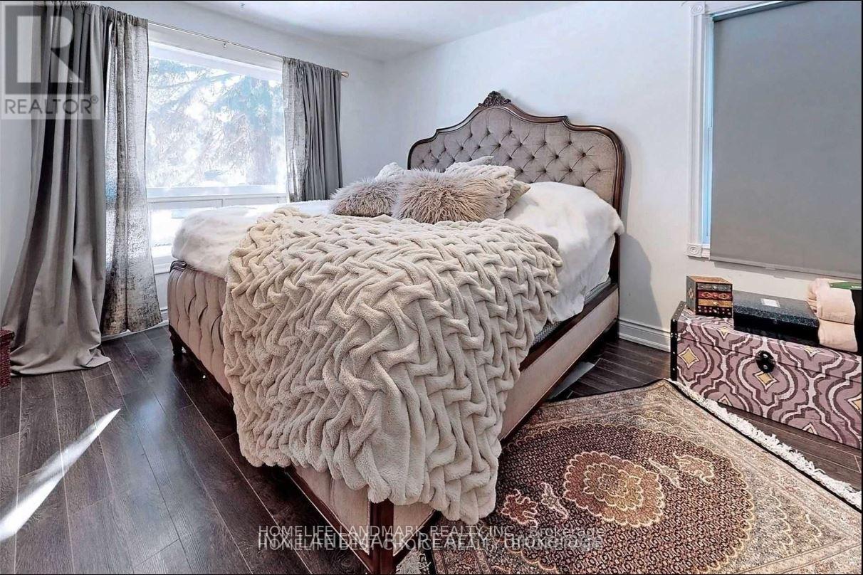 32 Kirk Drive, Markham, Ontario  L3T 3L1 - Photo 14 - N13209294