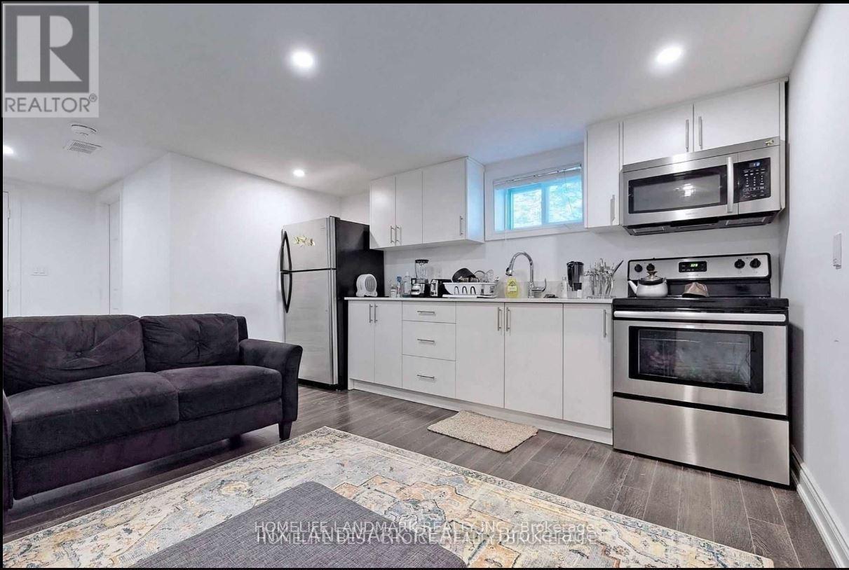 32 Kirk Drive, Markham, Ontario  L3T 3L1 - Photo 19 - N13209294