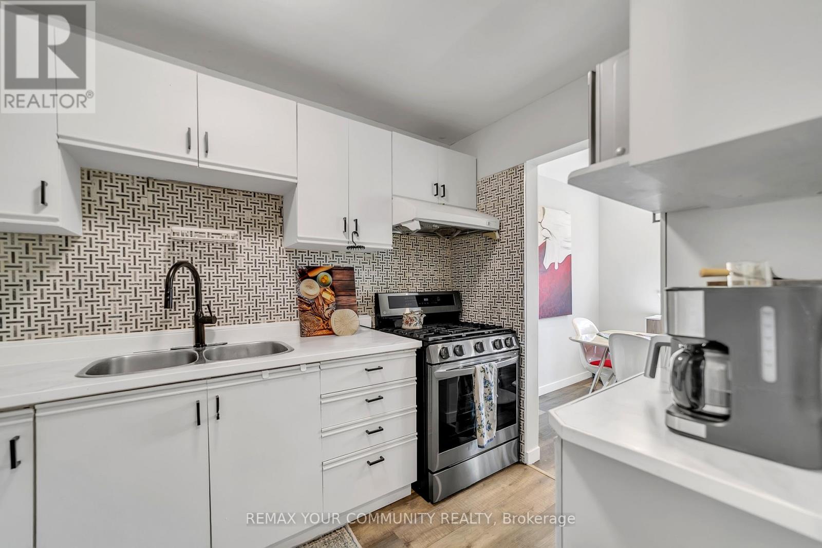23 Bowman Way, Markham, Ontario  L3T 4Z5 - Photo 13 - N13209356