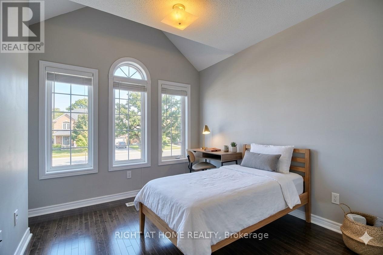 169 District Avenue, Vaughan, Ontario  L6A 0Y3 - Photo 4 - N13209408