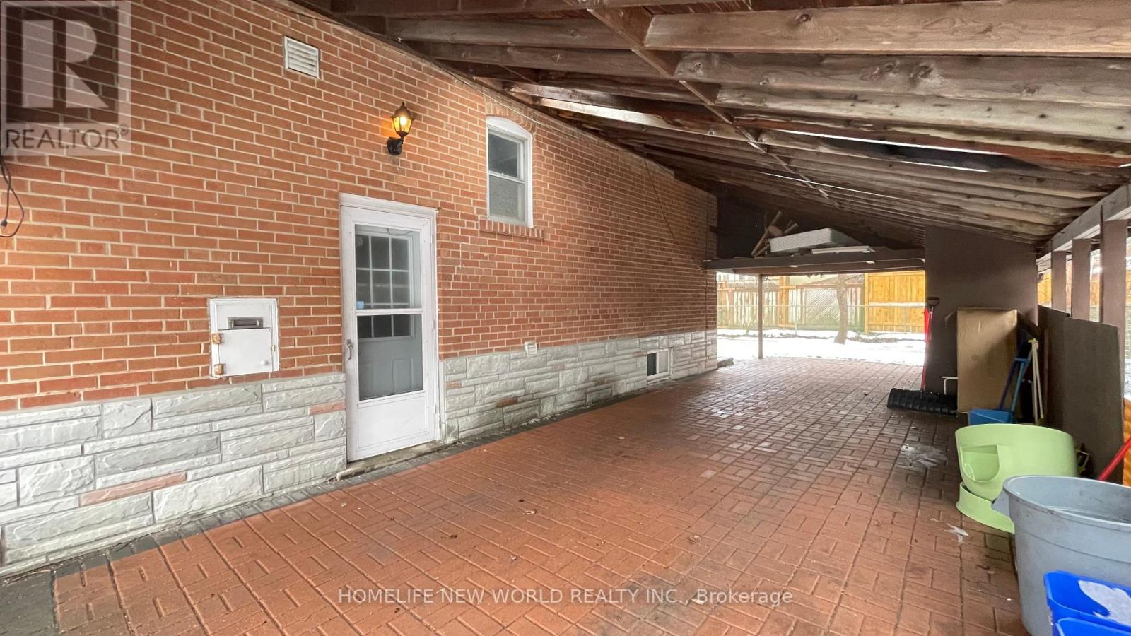 Upper - 326 Crosby Avenue, Richmond Hill, Ontario  L4C 2R7 - Photo 13 - N13209430