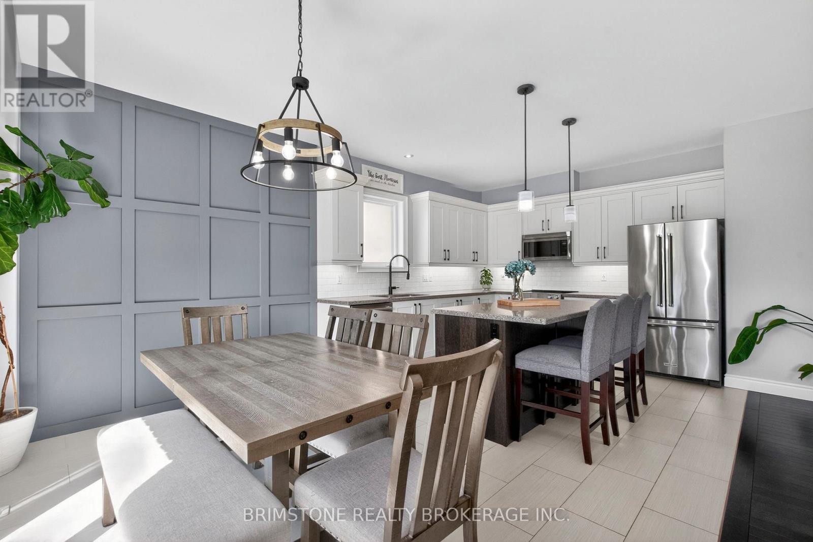15 Lowry Court, Barrie, Ontario  L4N 7N3 - Photo 14 - S13209118
