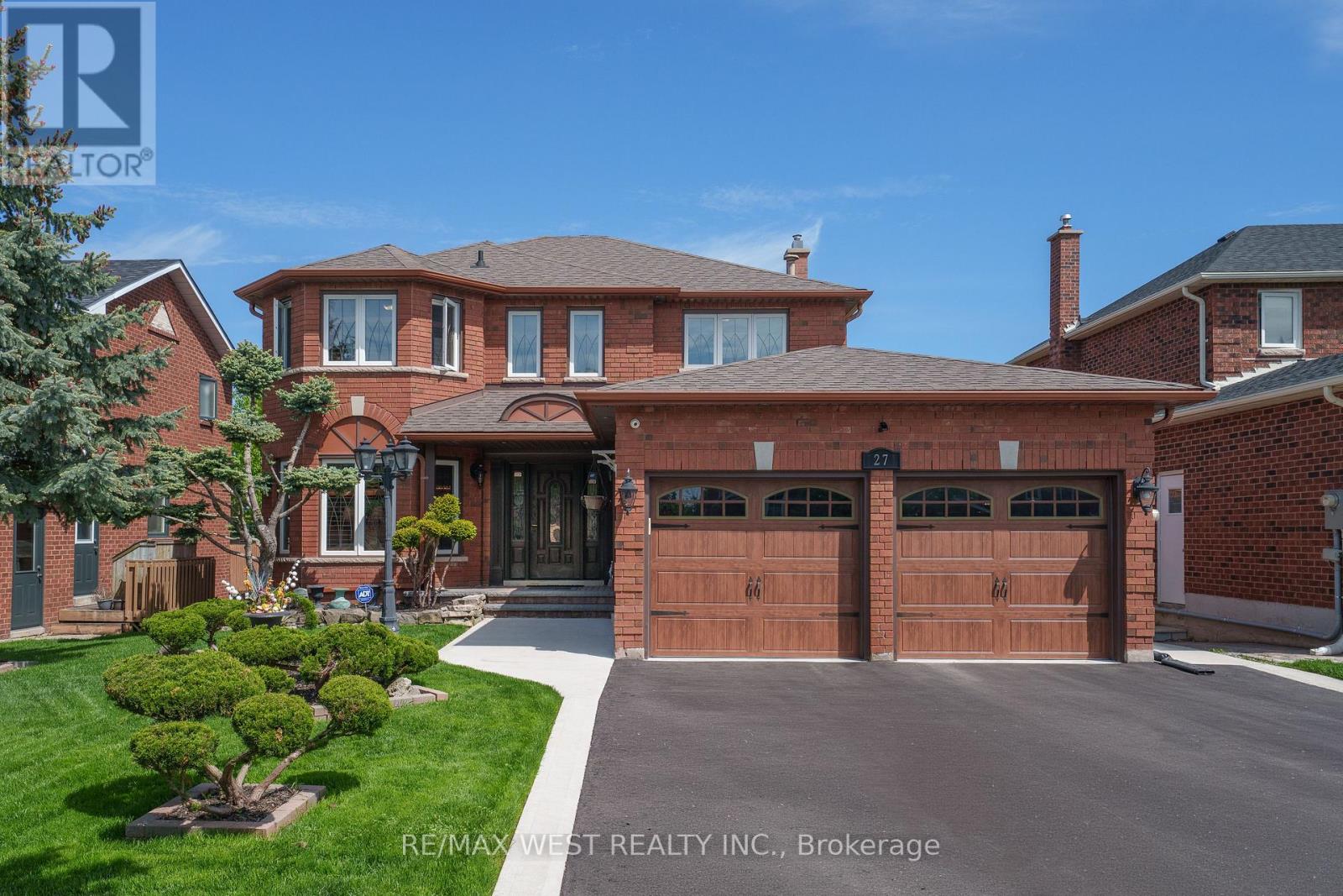 27 Golden Meadow Road, Barrie, Ontario  L4N 7E6 - Photo 3 - S13209296