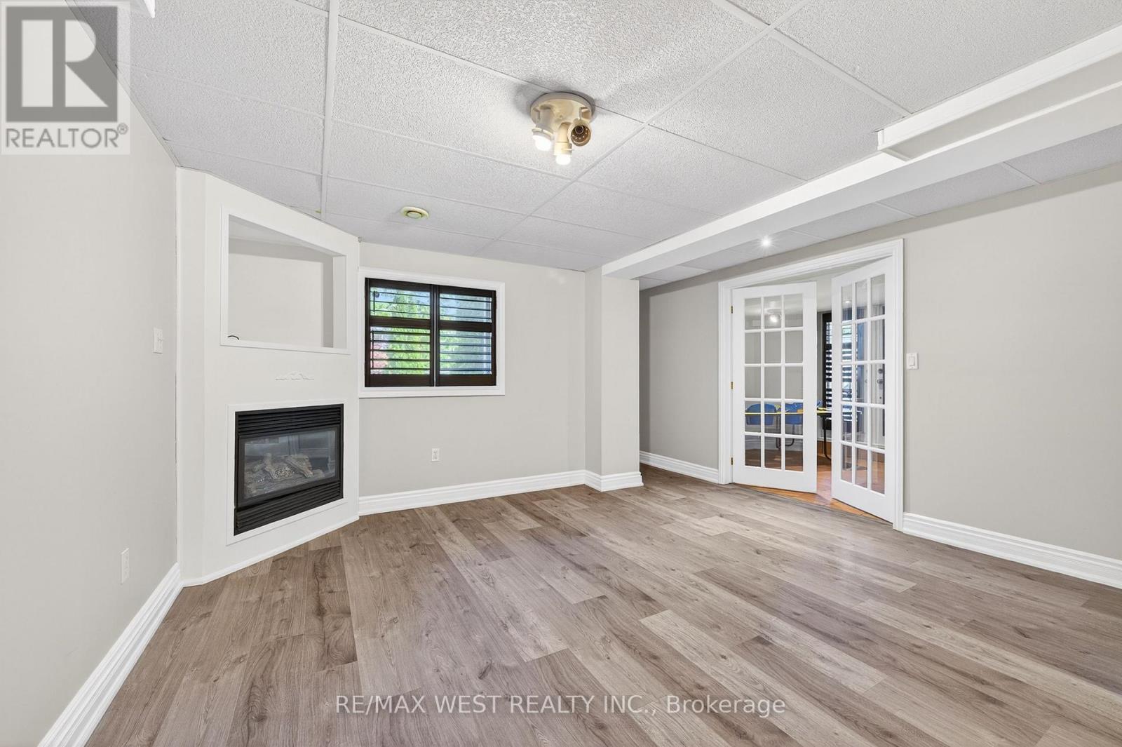 27 Golden Meadow Road, Barrie, Ontario  L4N 7E6 - Photo 39 - S13209296