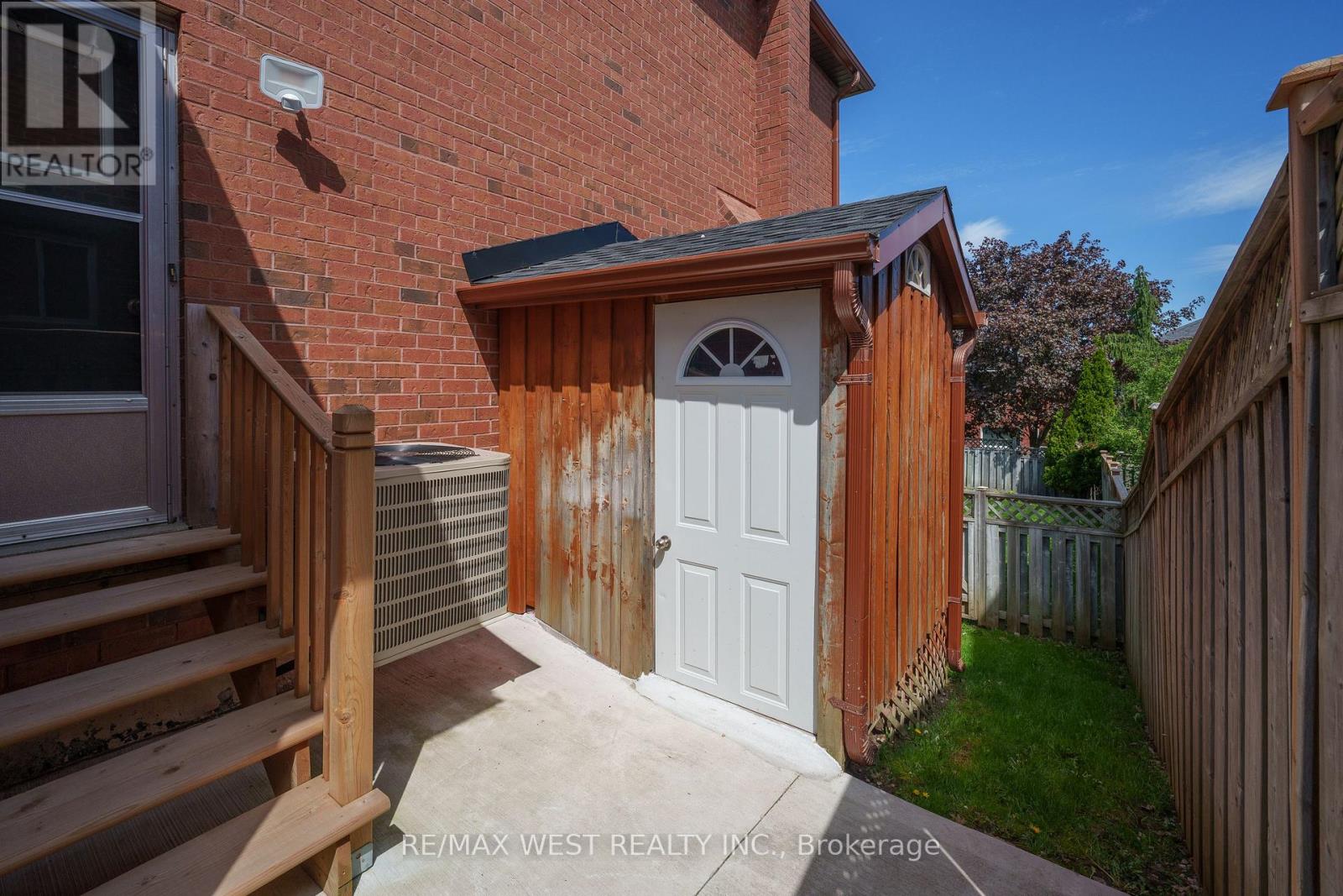 27 Golden Meadow Road, Barrie, Ontario  L4N 7E6 - Photo 44 - S13209296