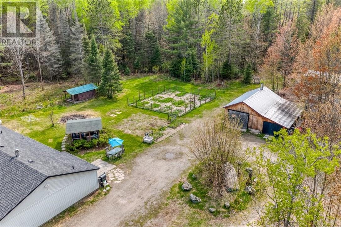 11 Miller Road, Espanola, Ontario  P5E 1R2 - Photo 4 - 2128098