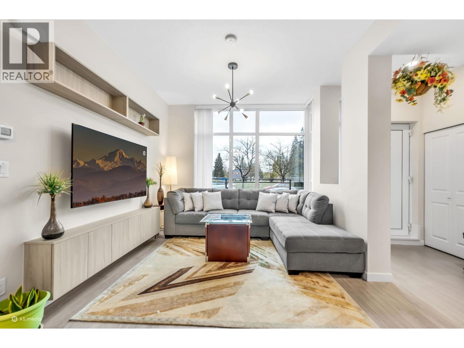 108 1182 Westwood Street, Coquitlam, British Columbia  V3B 0T9 - Photo 3 - R3129173