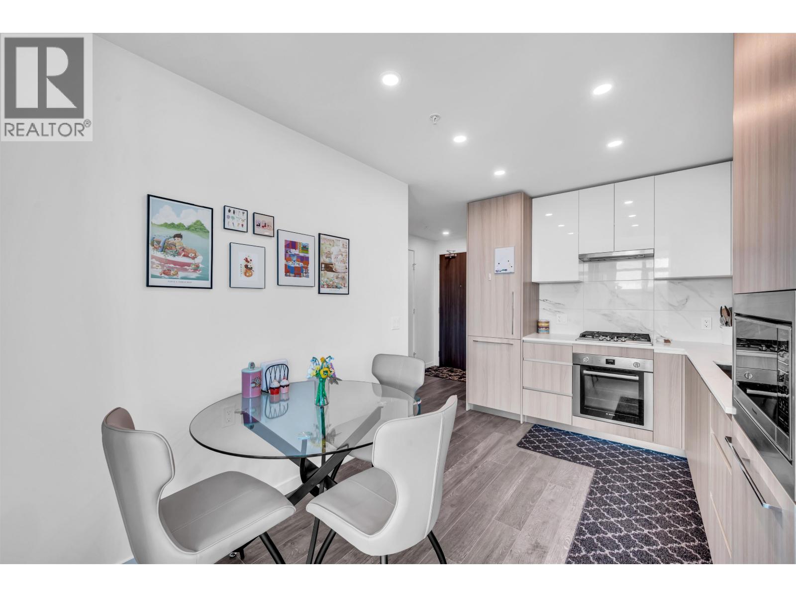 1007 5311 Goring Street, Burnaby, British Columbia  V5B 0B5 - Photo 5 - R3129201