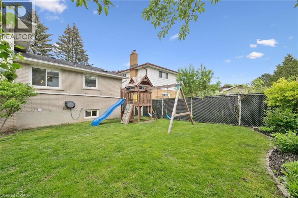 239 Lorraine Avenue, Kitchener, Ontario  N2B 1W9 - Photo 43 - 40834464